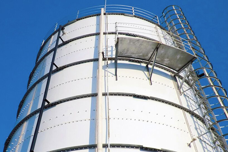 Glass Fused to Steel Tanks