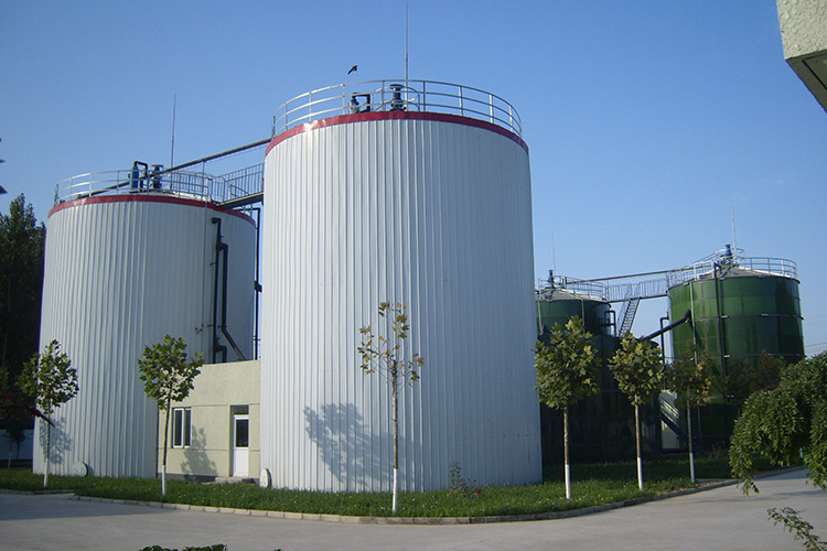 Glass Fused to Steel Tanks